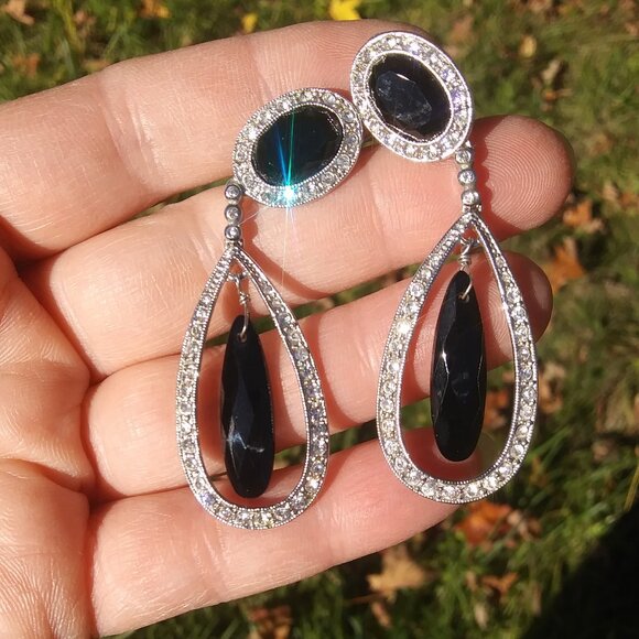 VTG Monet drop Dangle teardrop clip on earrings  rhinestones black cabochons - Picture 14 of 17